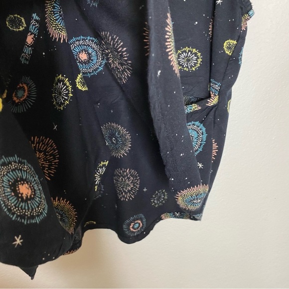 RVCA Top Black Fireworks Print Romper, Size Medium - Picture 6 of 10